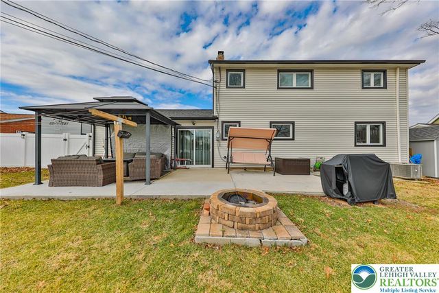 7270 Heather Road, Lower Macungie Twp, PA 18062