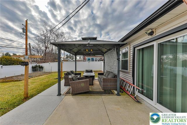 7270 Heather Road, Lower Macungie Twp, PA 18062