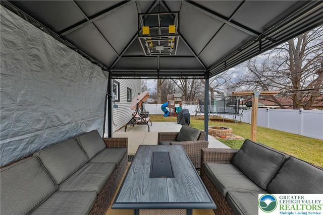 7270 Heather Road, Lower Macungie Twp, PA 18062