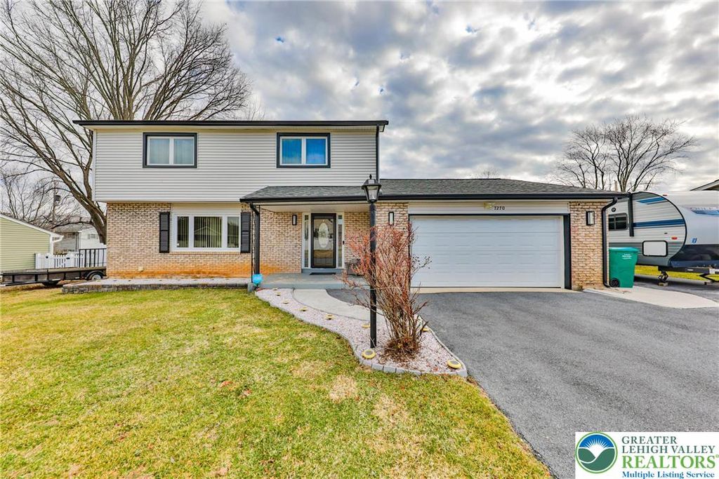 7270 Heather Road, Lower Macungie Twp, PA 18062