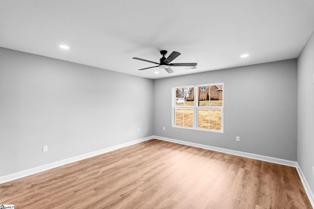 1861 Reid School Road, Taylors, SC 29687