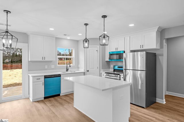 1861 Reid School Road, Taylors, SC 29687