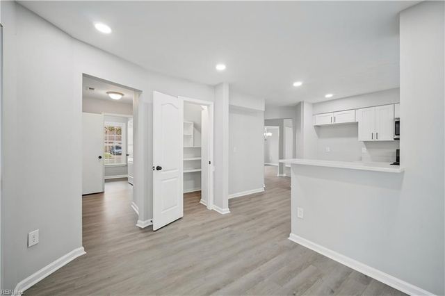1848 Chestwood DR, Virginia Beach, VA 23453