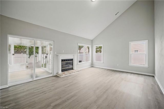 1848 Chestwood DR, Virginia Beach, VA 23453