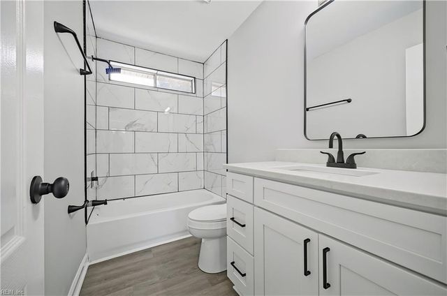 1848 Chestwood DR, Virginia Beach, VA 23453