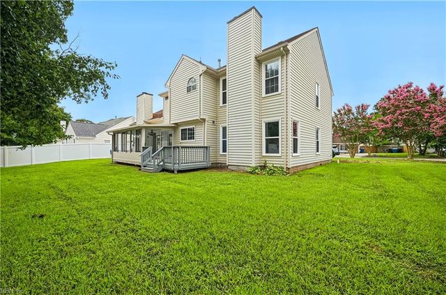 1848 Chestwood DR, Virginia Beach, VA 23453