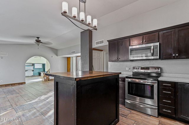 1640 James Chisum Drive Drive, El Paso, TX 79936