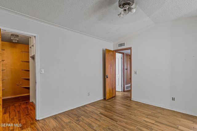 1640 James Chisum Drive Drive, El Paso, TX 79936