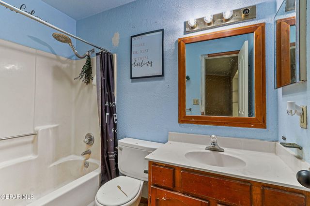 1640 James Chisum Drive Drive, El Paso, TX 79936