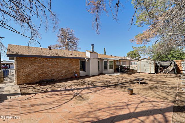 1640 James Chisum Drive Drive, El Paso, TX 79936