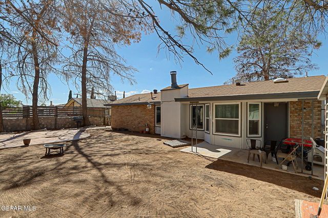 1640 James Chisum Drive Drive, El Paso, TX 79936