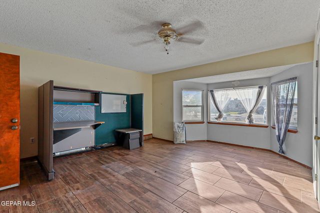 1640 James Chisum Drive Drive, El Paso, TX 79936