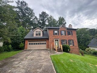 975 W Mill NW Bend, Kennesaw, GA 30152