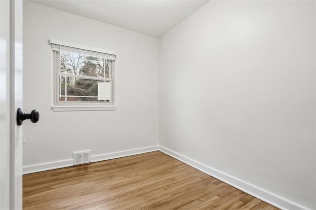 885 MIDDLE ROAD, Castle Shannon, PA 15234