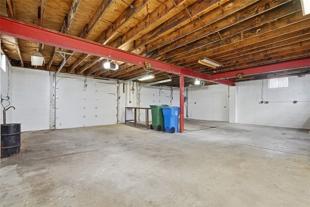 885 MIDDLE ROAD, Castle Shannon, PA 15234