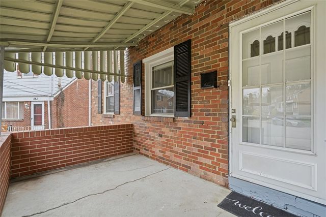 885 MIDDLE ROAD, Castle Shannon, PA 15234
