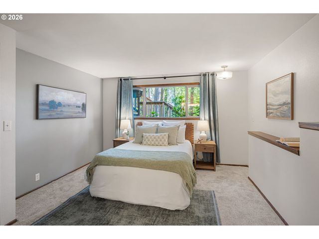 2834 WARREN St, Eugene, OR 97405