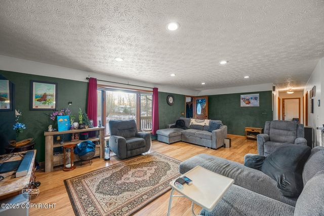 4931 E Aspen Street, Wasilla, AK 99654