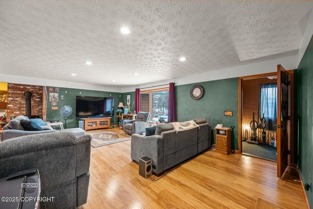 4931 E Aspen Street, Wasilla, AK 99654