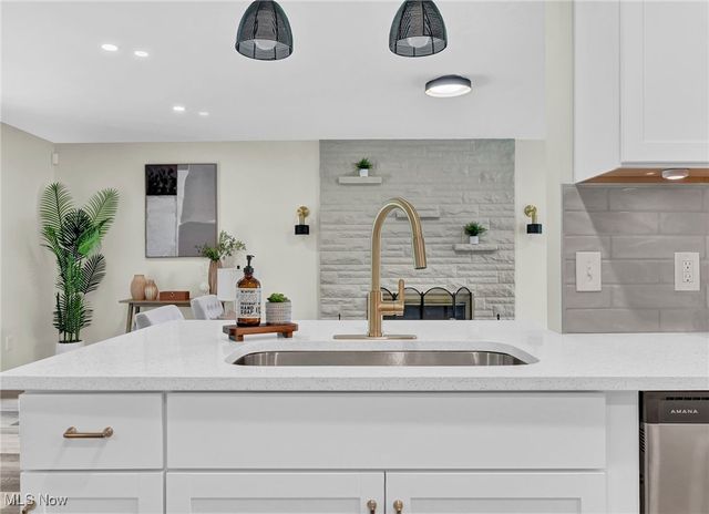 5679 Wilson Mills Road, Highland Heights, OH 44143