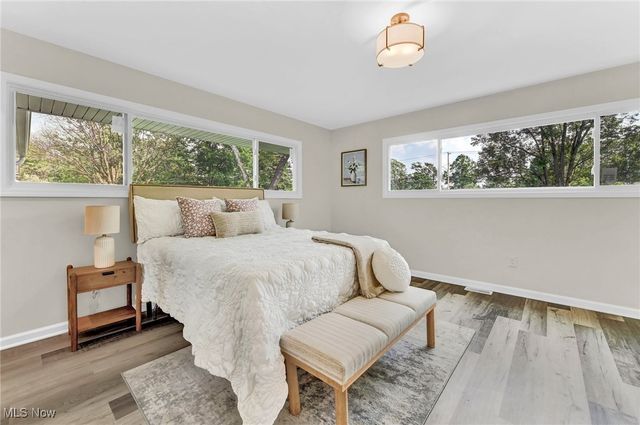 5679 Wilson Mills Road, Highland Heights, OH 44143