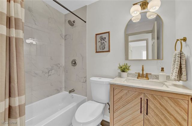 5679 Wilson Mills Road, Highland Heights, OH 44143