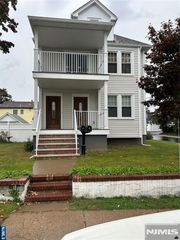 39 Anderson Avenue 2, Bergenfield, NJ 07621