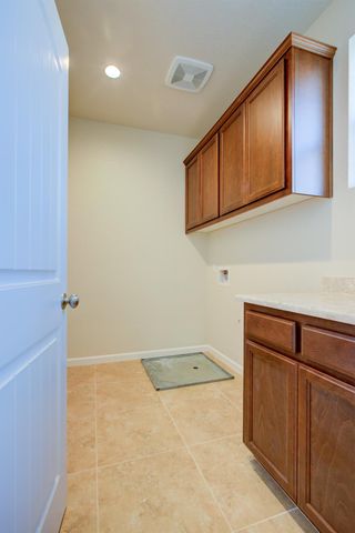 3105 Lake Hill Ct, Modesto, CA 95355