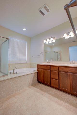 3105 Lake Hill Ct, Modesto, CA 95355