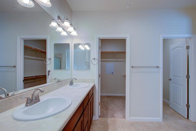 3105 Lake Hill Ct, Modesto, CA 95355