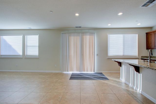 3105 Lake Hill Ct, Modesto, CA 95355