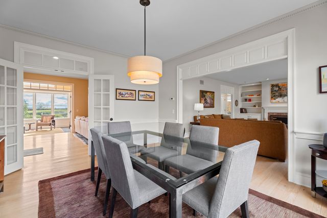 4 East Neck Road, Stonington, CT 06378