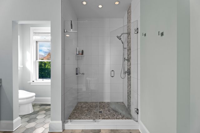 4 East Neck Road, Stonington, CT 06378