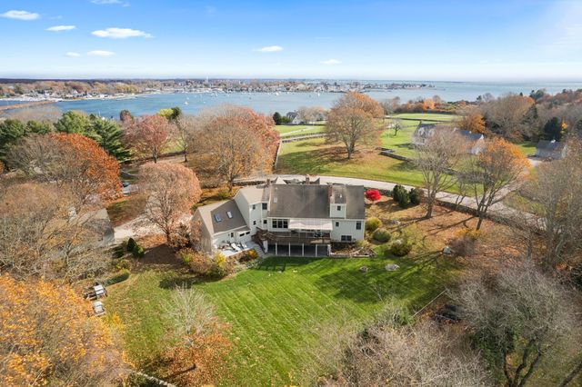 4 East Neck Road, Stonington, CT 06378