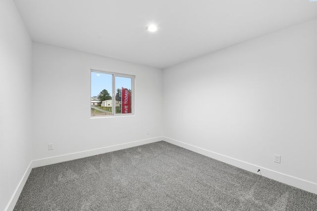 7423 Grapevine Ct, West Richland, WA 99353