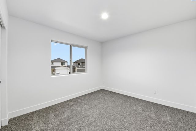 7423 Grapevine Ct, West Richland, WA 99353