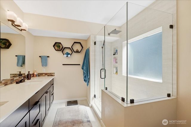 21816 117th Street Ct E, Bonney Lake, WA 98391