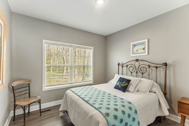 109 Duke Rd, Dickson, TN 37055