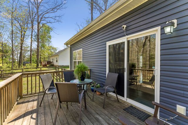 109 Duke Rd, Dickson, TN 37055