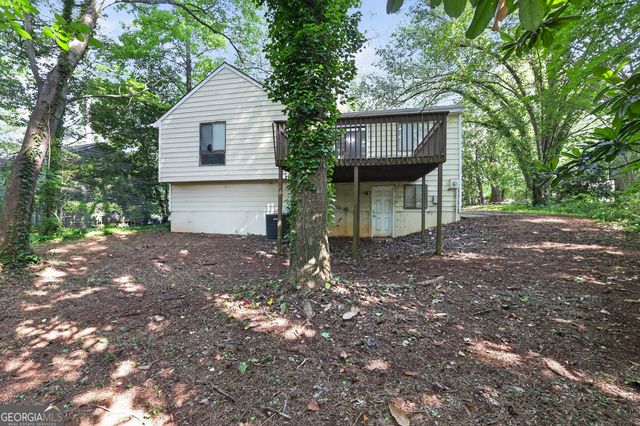 5105 Stone Trace, Stone Mountain, GA 30083