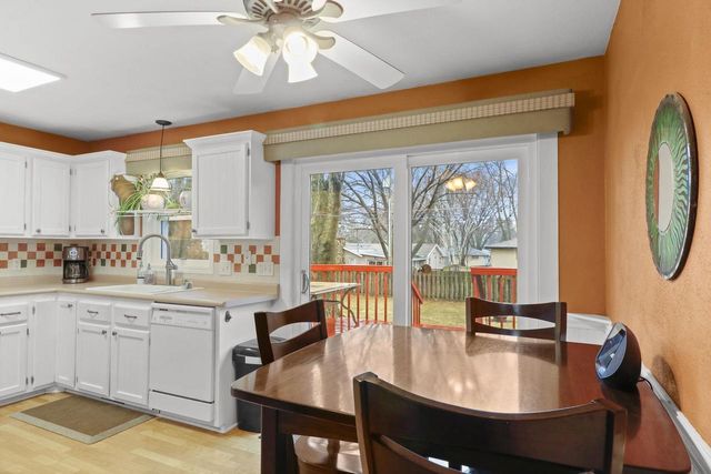 5602 Glenway Street, Mcfarland, WI 53558