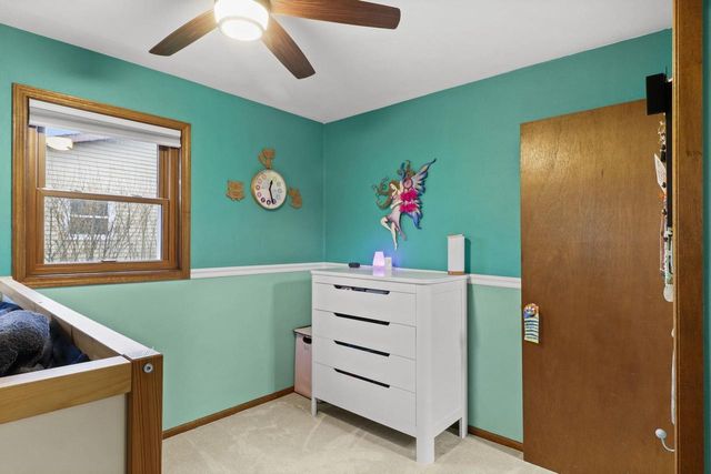 5602 Glenway Street, Mcfarland, WI 53558