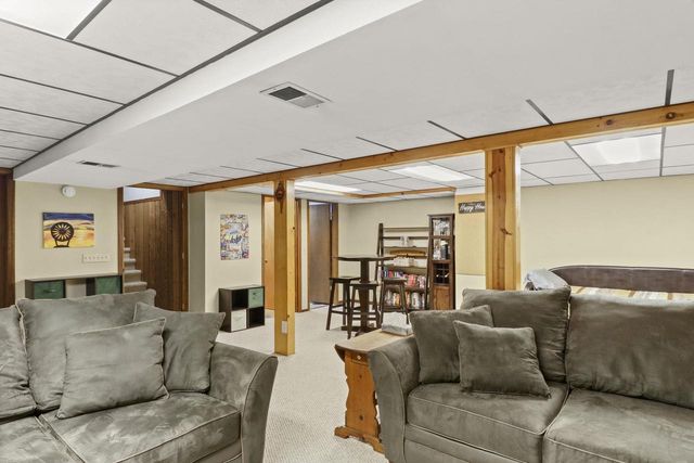 5602 Glenway Street, Mcfarland, WI 53558