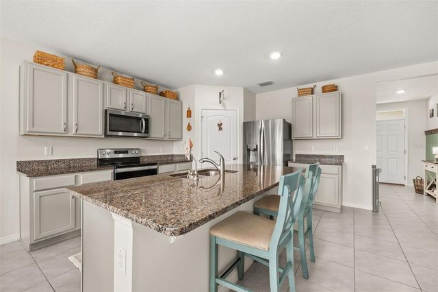 1273 RED HILL ROAD, Davenport, FL 33837