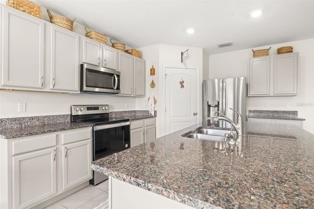 1273 RED HILL ROAD, Davenport, FL 33837