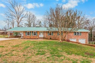 145 Terrie Drive, Winston-salem, NC 27107