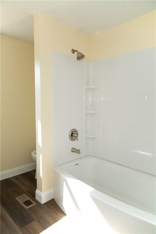 387 W Wylie Ave, Canton Twp, PA 15301