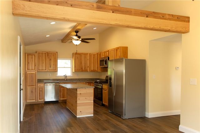 387 W Wylie Ave, Canton Twp, PA 15301