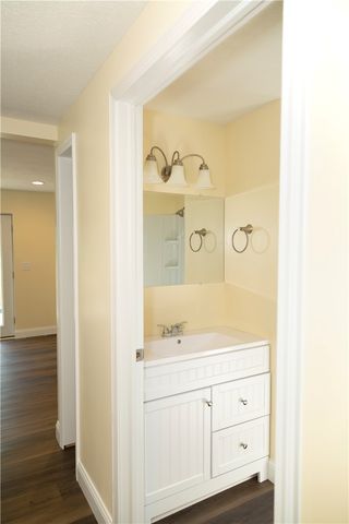 387 W Wylie Ave, Canton Twp, PA 15301