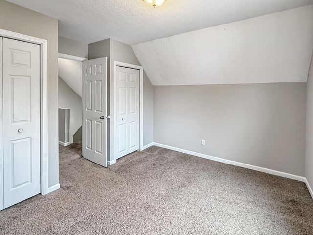 2725 Dupont Avenue S, Minneapolis, MN 55408